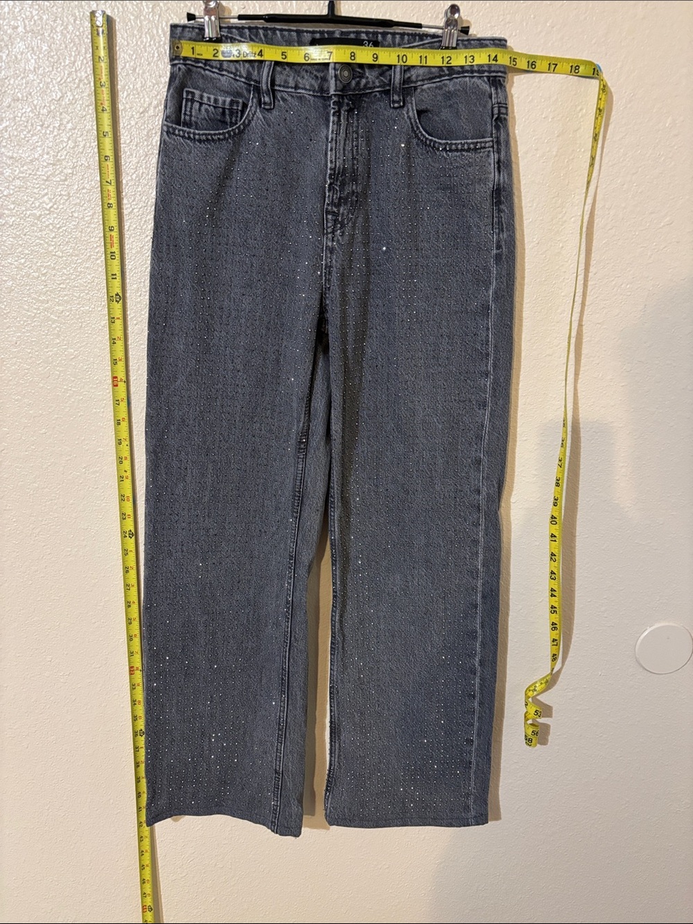 Stradivarius Dark Gray Sparkle Straight-Leg Jeans US size 4